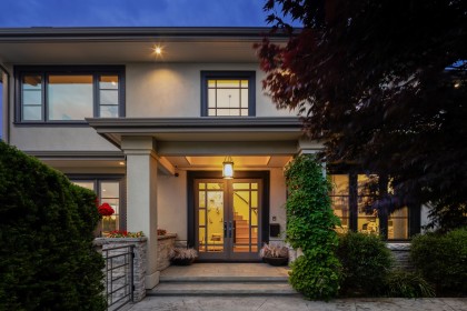 Photo 1 at 285 26th Street, Dundarave, West Vancouver