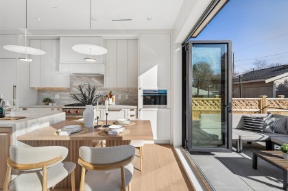 Photo 10 at 2 - 3036 W 13th Avenue, Kitsilano, Vancouver West