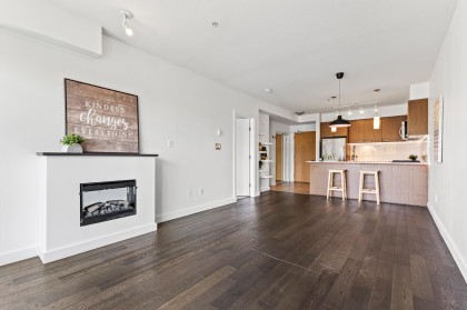 Photo 8 at 303 - 1330 Marine Drive, Pemberton NV, North Vancouver