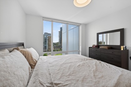 Photo 7 at 807 - 1500 Fern Street, Lynnmour, North Vancouver