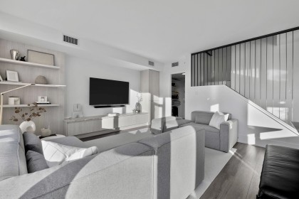 Photo 3 at 713 - 1887 Crowe Street, False Creek, Vancouver West