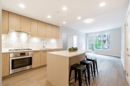 Photo 5 at 322 - 3563 Ross Drive, University VW, Vancouver West