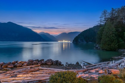 Photo 1 at 6 Beach Drive, Furry Creek, West Vancouver