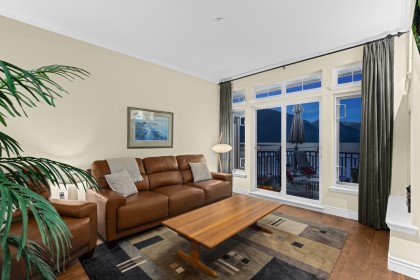 Photo 9 at 6 Beach Drive, Furry Creek, West Vancouver