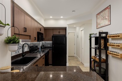 Photo 14 at 201 - 118 W 22 Street, Central Lonsdale, North Vancouver