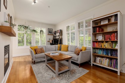 Photo 4 at 201 - 118 W 22 Street, Central Lonsdale, North Vancouver