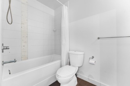 Photo 9 at 211 - 1621 Hamilton Avenue, Mosquito Creek, North Vancouver