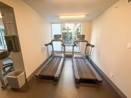 Photo 16 at 305 - 1783 Manitoba Street, False Creek, Vancouver West