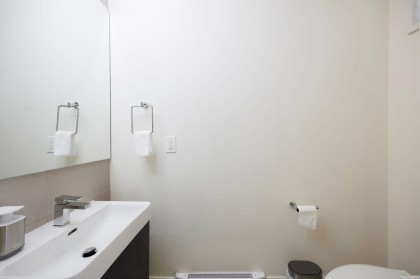 Photo 9 at 5552 Oak Street, Cambie, Vancouver West