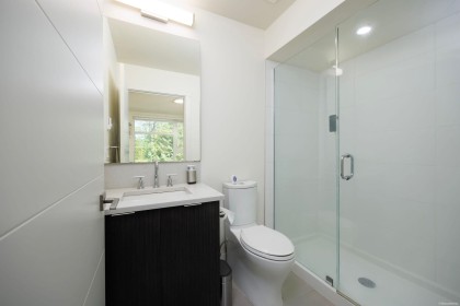 Photo 15 at 5552 Oak Street, Cambie, Vancouver West