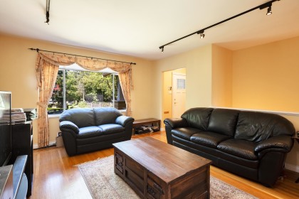 Photo 7 at 3136 W 11th Avenue, Kitsilano, Vancouver West