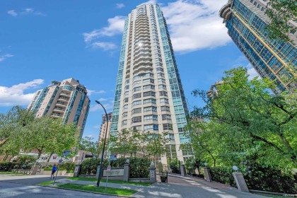 Photo 2 at 601 - 717 Jervis Street, West End VW, Vancouver West