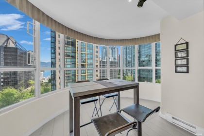 Photo 18 at 601 - 717 Jervis Street, West End VW, Vancouver West