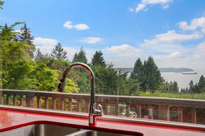Photo 15 at 2660 Queens Avenue, Queens, West Vancouver