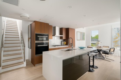 Photo 1 at 404 - 2888 Arbutus Street, Kitsilano, Vancouver West