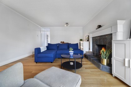 Photo 4 at 828 Nicolum Court, Roche Point, North Vancouver