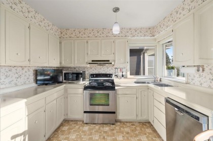 Photo 11 at 982 Braeside Street, Sentinel Hill, West Vancouver