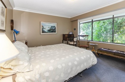 Photo 20 at 2440 Queens Avenue, Queens, West Vancouver