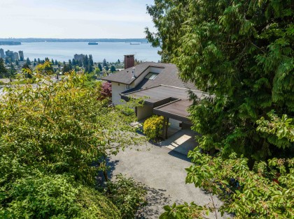 Photo 33 at 2440 Queens Avenue, Queens, West Vancouver