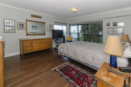 Photo 18 at 2440 Queens Avenue, Queens, West Vancouver