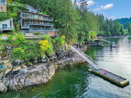 Photo 5 at 2136 Lockehaven Road, Deep Cove, North Vancouver