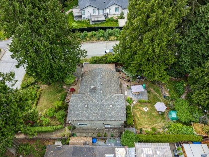 Photo 12 at 1380 Coleman Street, Lynn Valley, North Vancouver