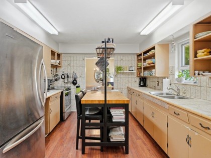 Photo 26 at 1380 Coleman Street, Lynn Valley, North Vancouver