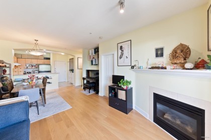 Photo 6 at 408 - 995 W 59th Avenue, South Cambie, Vancouver West