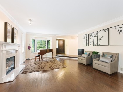 Photo 7 at 4426 Marine Drive, Cypress, West Vancouver