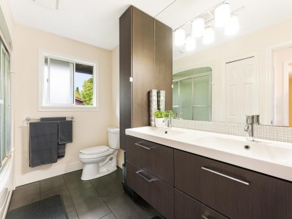 Photo 20 at 4426 Marine Drive, Cypress, West Vancouver