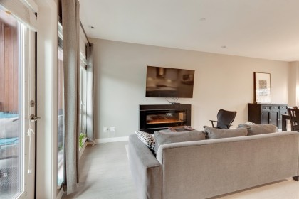 Photo 5 at 32 - 3595 Salal Drive, Roche Point, North Vancouver