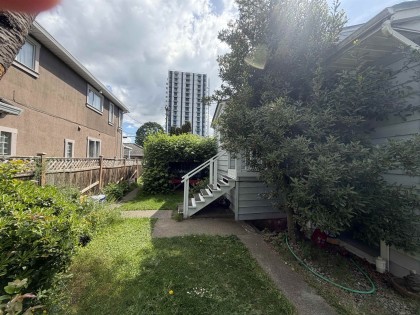 Photo 4 at 495 W 39th Avenue, Cambie, Vancouver West