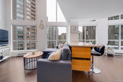Photo 2 at 608 - 933 Seymour Street, Downtown VW, Vancouver West