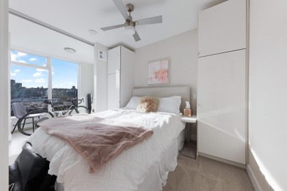 Photo 9 at 616 - 159 W 2nd Avenue, False Creek, Vancouver West
