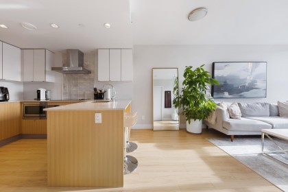 Photo 8 at 616 - 159 W 2nd Avenue, False Creek, Vancouver West