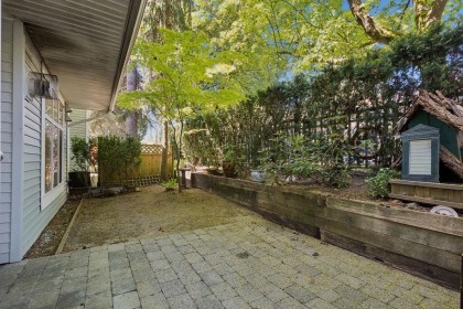 Photo 6 at 993 Lynn Valley Road, Lynn Valley, North Vancouver