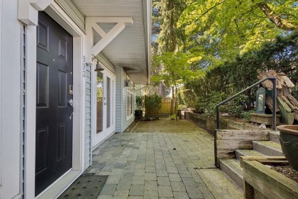 Photo 1 at 993 Lynn Valley Road, Lynn Valley, North Vancouver