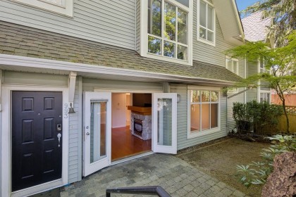 Photo 31 at 993 Lynn Valley Road, Lynn Valley, North Vancouver