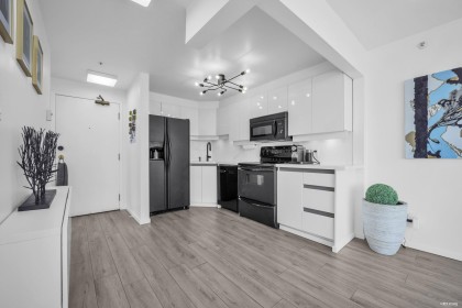 Photo 15 at 2802 - 930 Cambie Street, Yaletown, Vancouver West