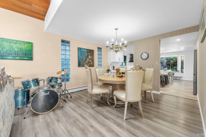 Photo 7 at 1040 Jefferson Avenue, Sentinel Hill, West Vancouver