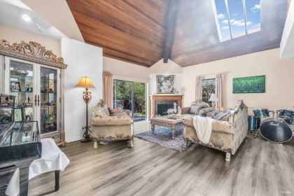 Photo 3 at 1040 Jefferson Avenue, Sentinel Hill, West Vancouver