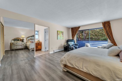 Photo 24 at 1040 Jefferson Avenue, Sentinel Hill, West Vancouver