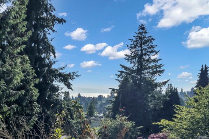 Photo 34 at 1040 Jefferson Avenue, Sentinel Hill, West Vancouver