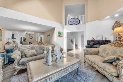 Photo 4 at 1040 Jefferson Avenue, Sentinel Hill, West Vancouver