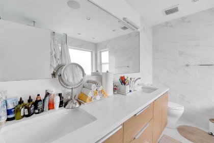 Photo 10 at 356 W Queens Road, Upper Lonsdale, North Vancouver