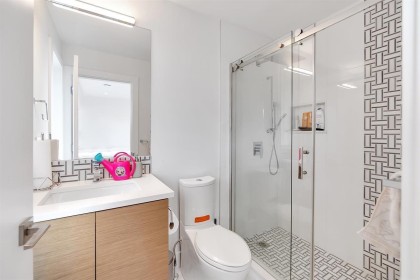 Photo 11 at 356 W Queens Road, Upper Lonsdale, North Vancouver