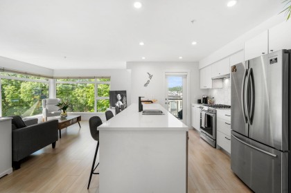 Photo 9 at 307 - 1519 Crown Street, Lynnmour, North Vancouver