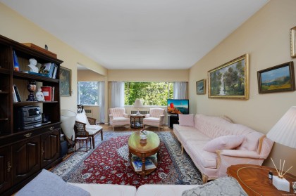 Photo 4 at 204 - 2146 W 43rd Avenue, Kerrisdale, Vancouver West