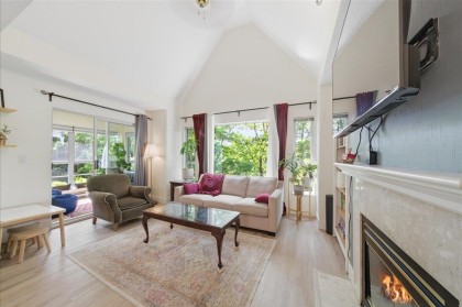 Photo 3 at 309 - 1550 Fell Avenue, Mosquito Creek, North Vancouver