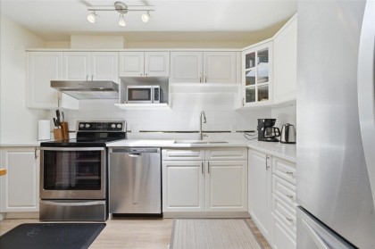 Photo 10 at 309 - 1550 Fell Avenue, Mosquito Creek, North Vancouver